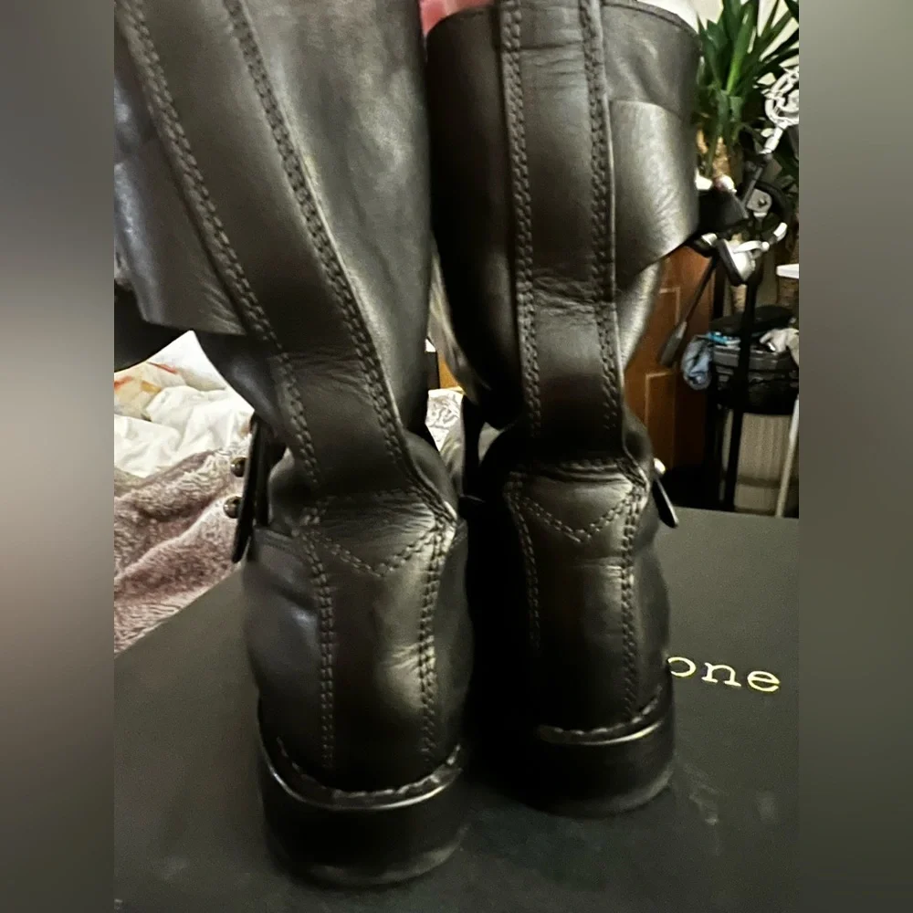 Like New Rag & Bone moto boots. Sz 8.5 - Picture 4 of 5